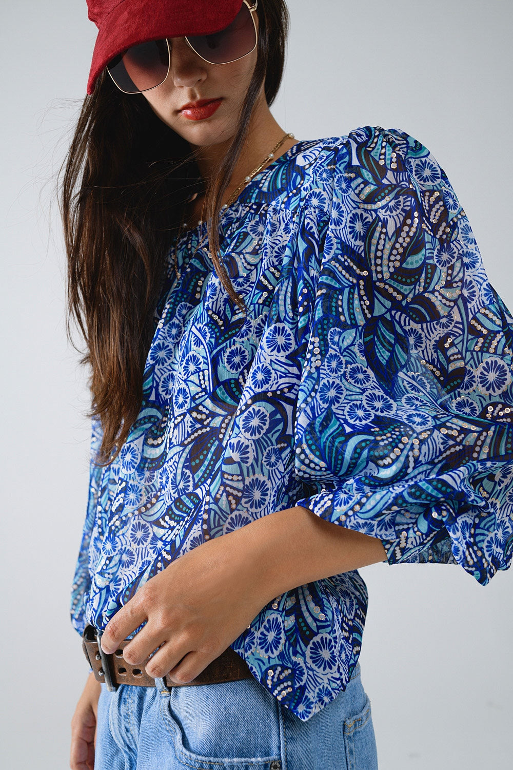 Blouse met abstracte print en ballonmouwen in blauw