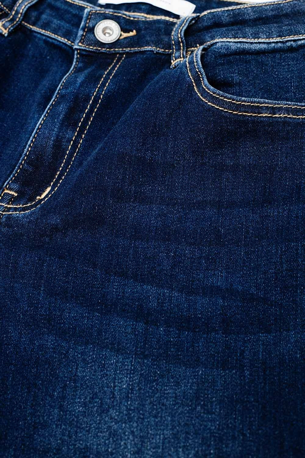 Donker gewassen jeans met wijde pijpen uit de jaren 90