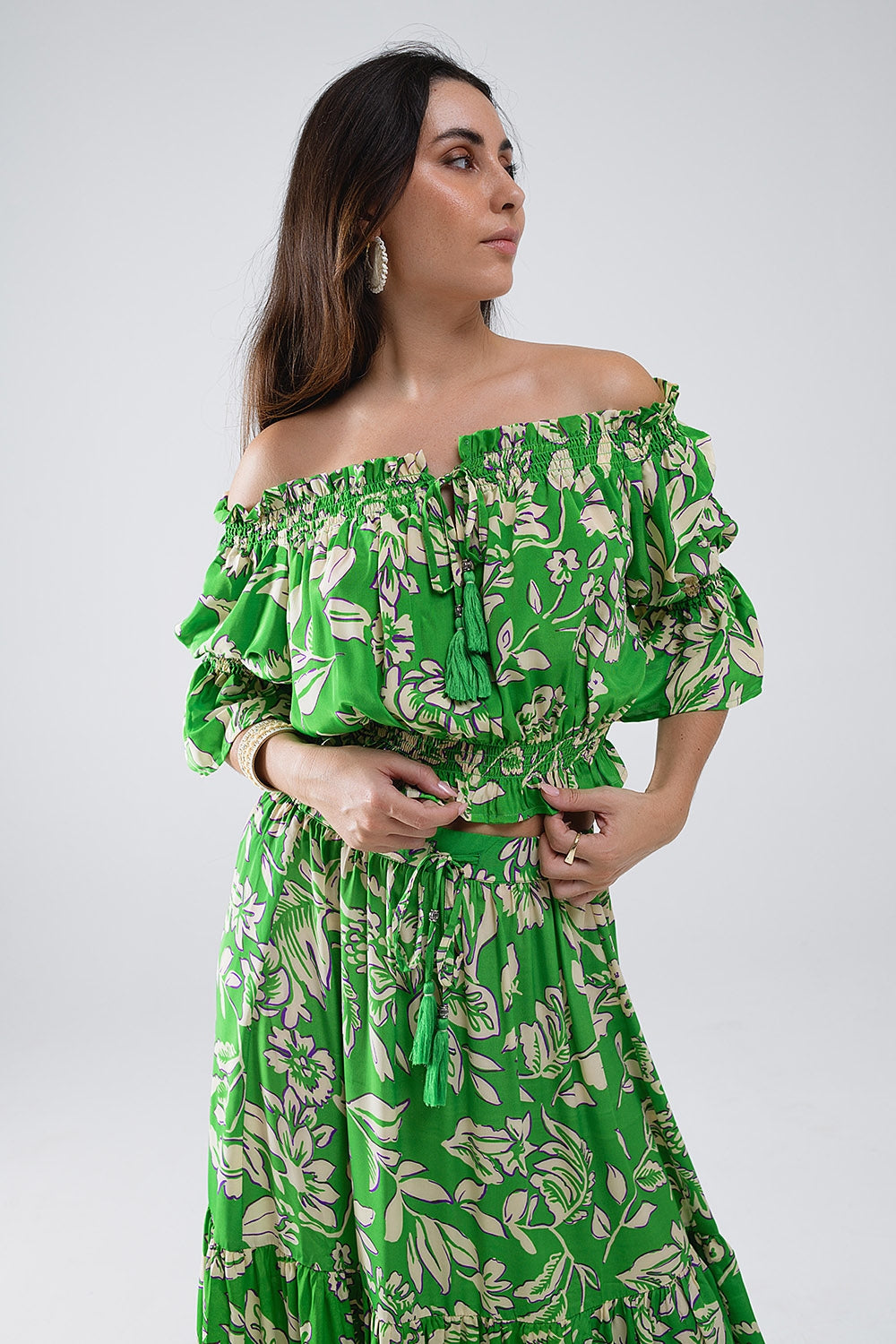 Q2 Groene Off The Shoulder Top met Elastische Taille in Bloemenprint