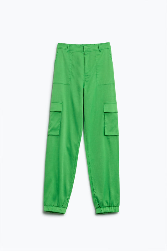 Q2 Groene satin broek met zijzakken en riem hoepels