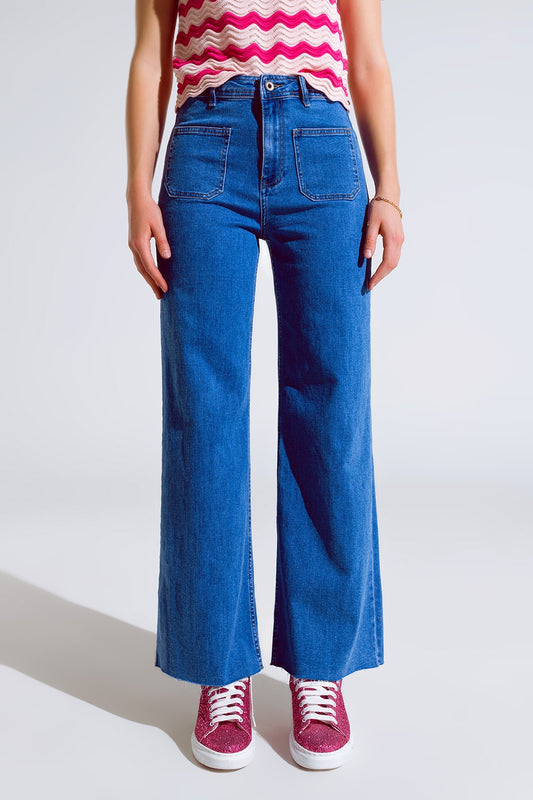 Q2 Jeans met rechte pijpen en zakken aan de voorkant in Mid Wash