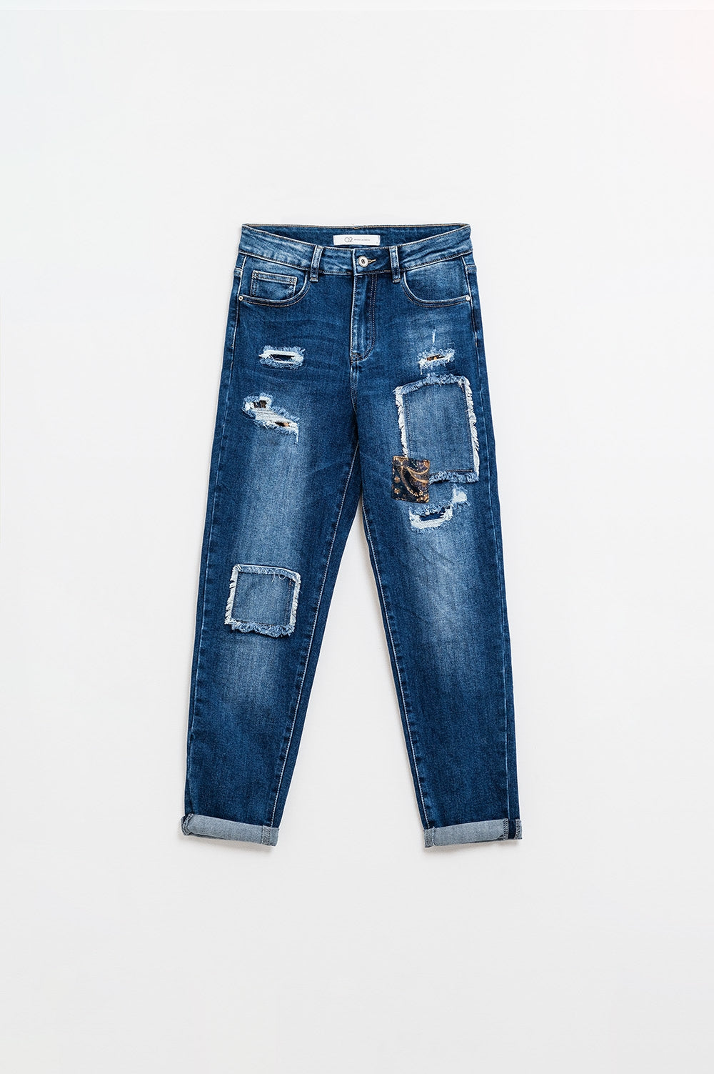 Losse blauwe jeans met subtiel ripped design en patches