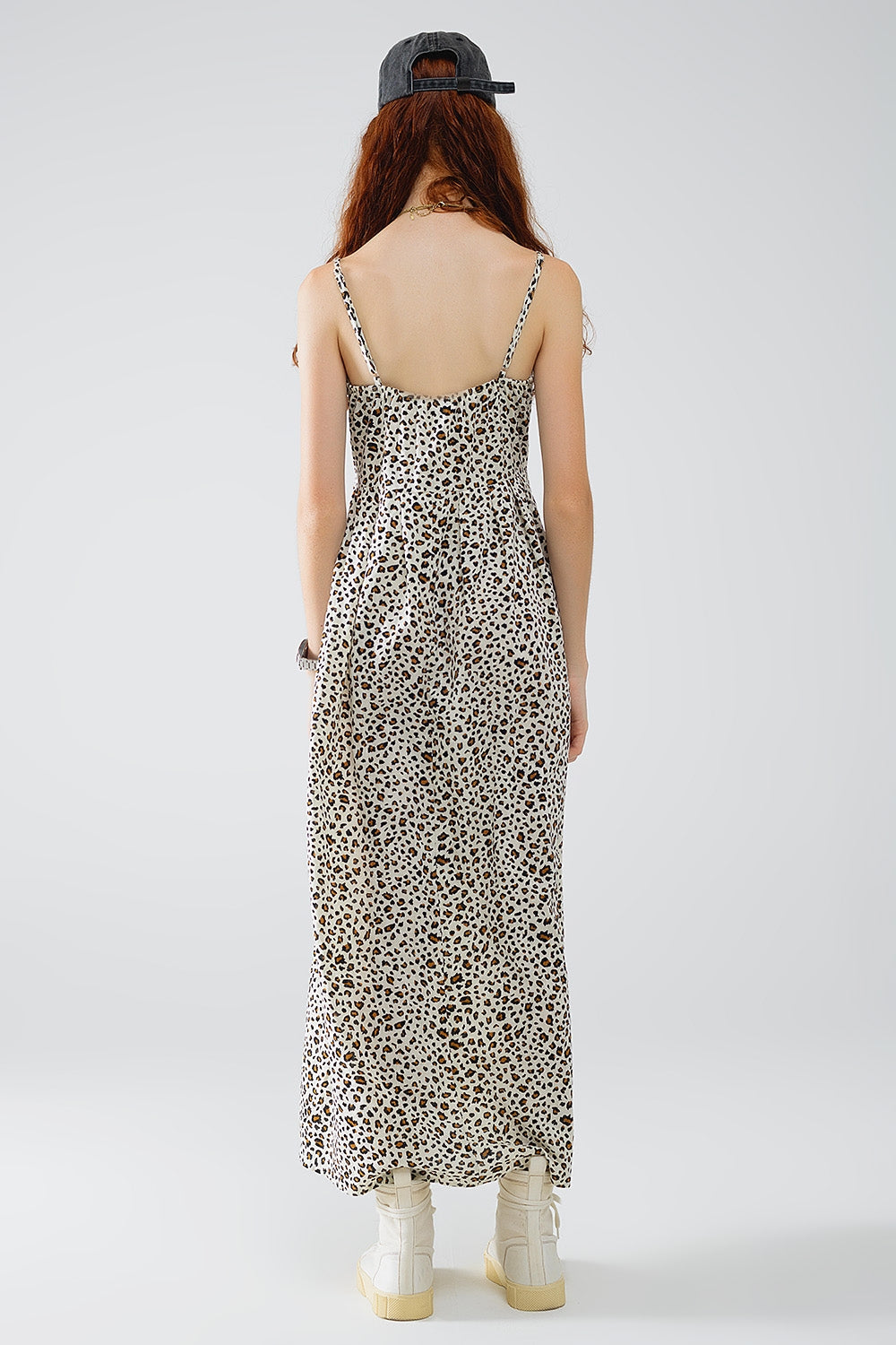 maxi jurk met luipaardprint en knoopdetail