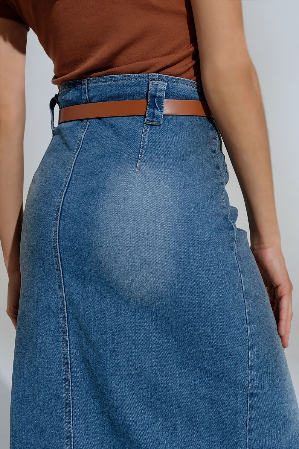 Midi denim rok in blauw met split aan de voorkant