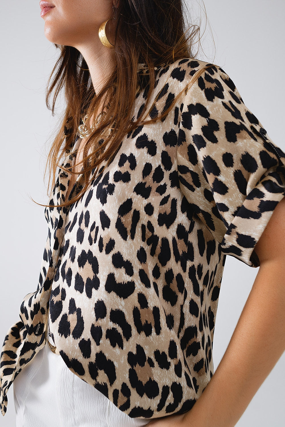 Relaxed shirt met luipaardprint en opgerolde manchetten