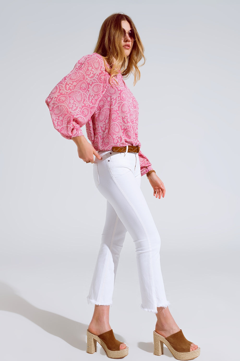 Roze chiffon blouse met bloemmotief en lange mouwen