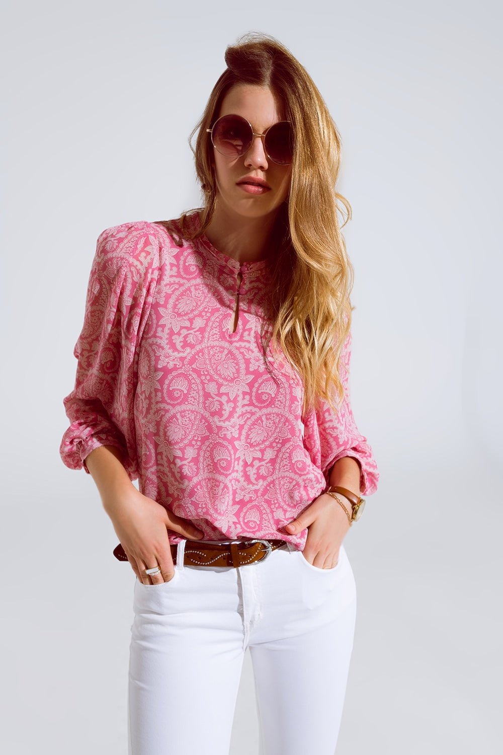 Roze chiffon blouse met bloemmotief en lange mouwen