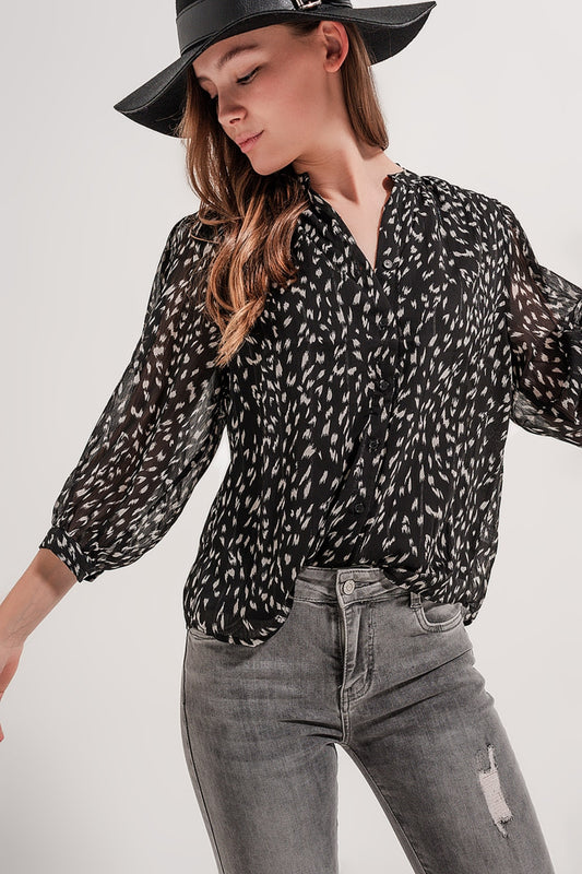 Q2 Blouse met print in zwart