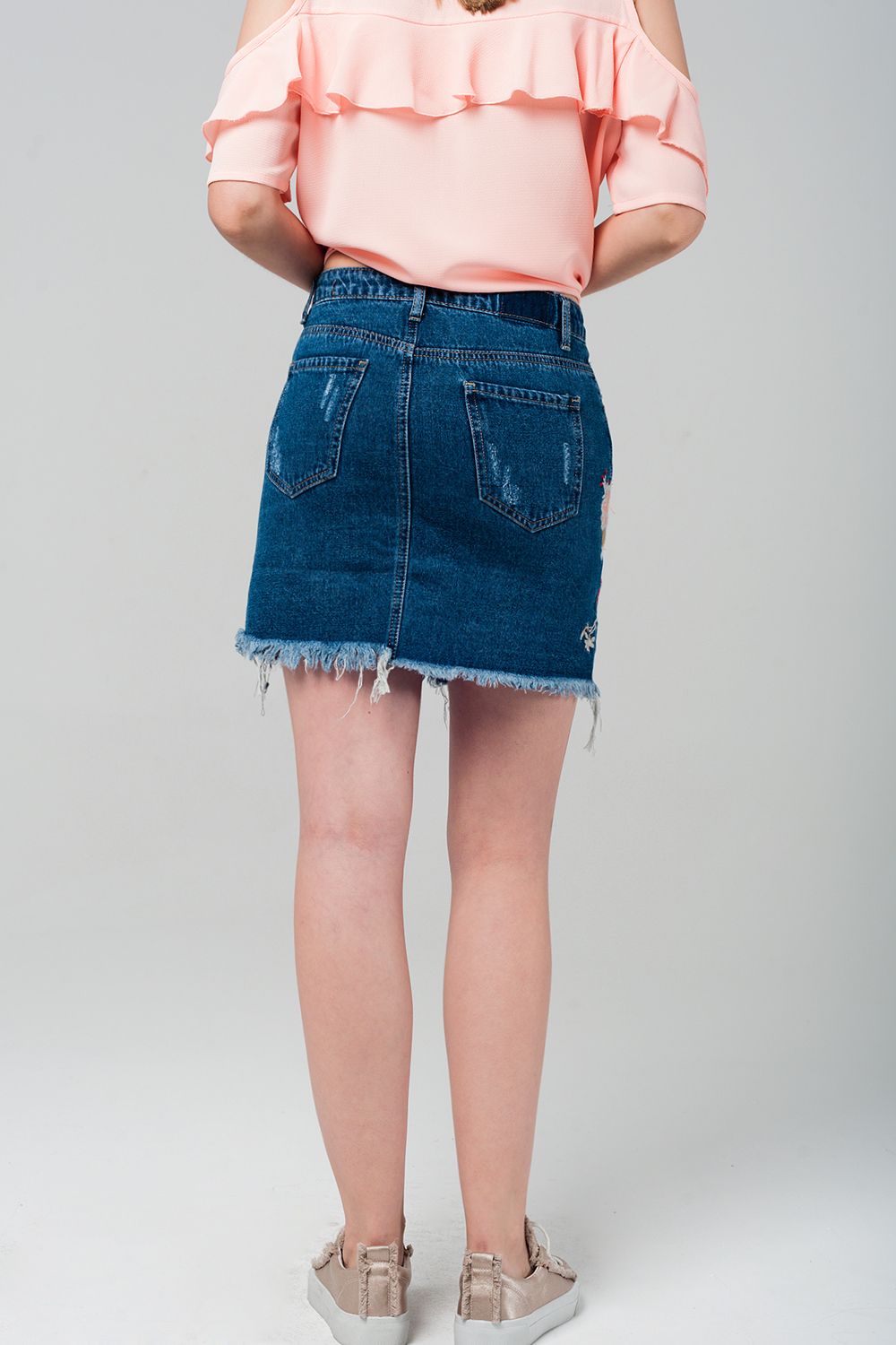 Denim mini rok met bloemdetail