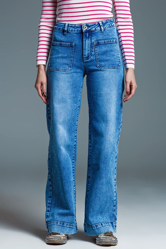 Q2 Low Waisted Jeans met wijde pijpen en Marine stijl zakken aan de voorkant in Mid Wash