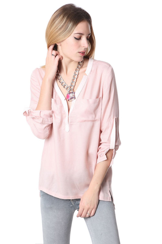 Q2 Lange roze blouse met V- hals