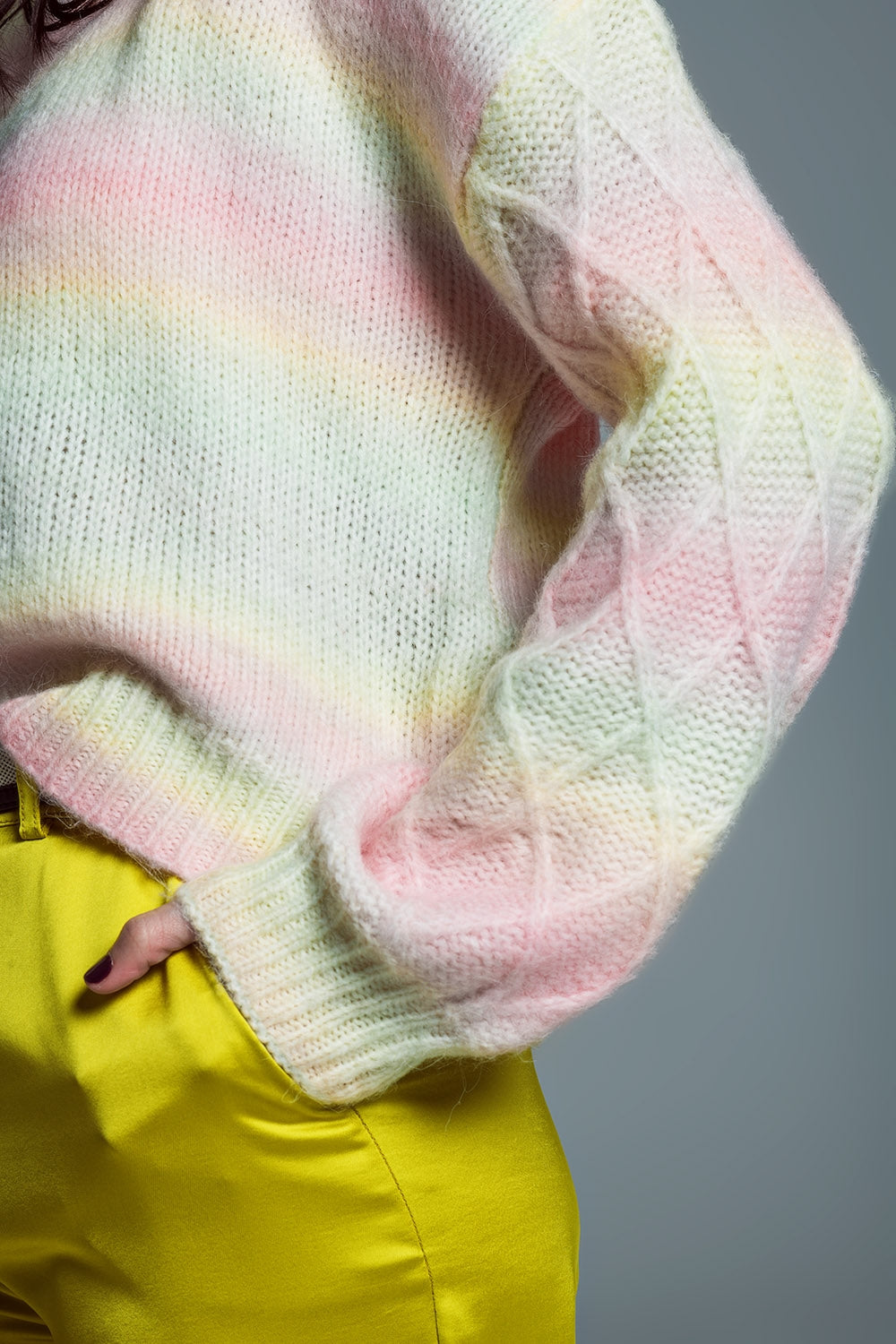 Relaxte sweater met ombre print in pasteltinten en Argyle print op de mouwen