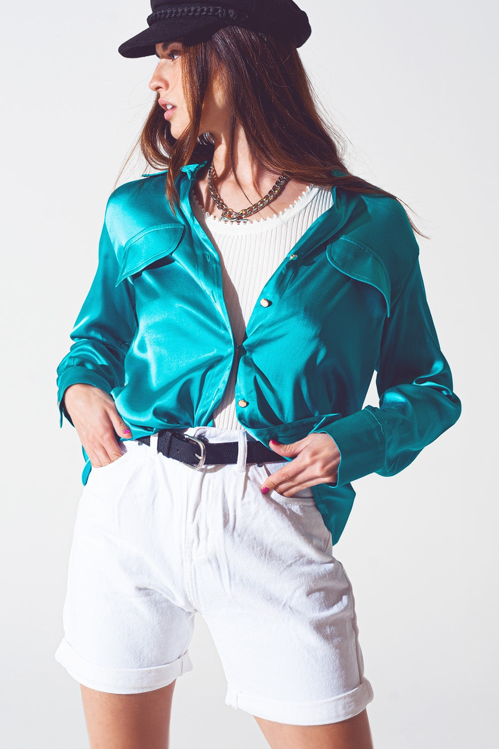 Q2 satijnen blouse in turquoise